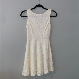 Semi-formal/ homecoming lace dress